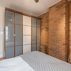 Et Apartment Montreal