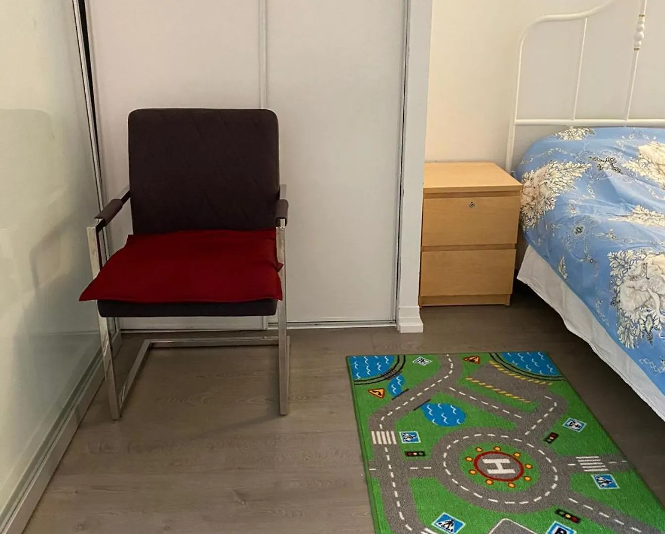 Apartment Cozy Holiday Home Toronto